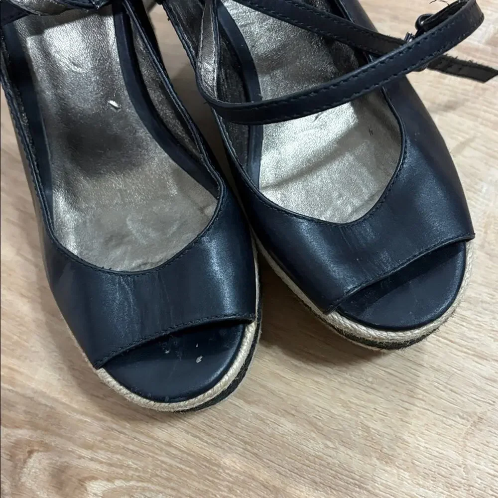 Pelle Moda wedge espadrilles platform peep toe heels